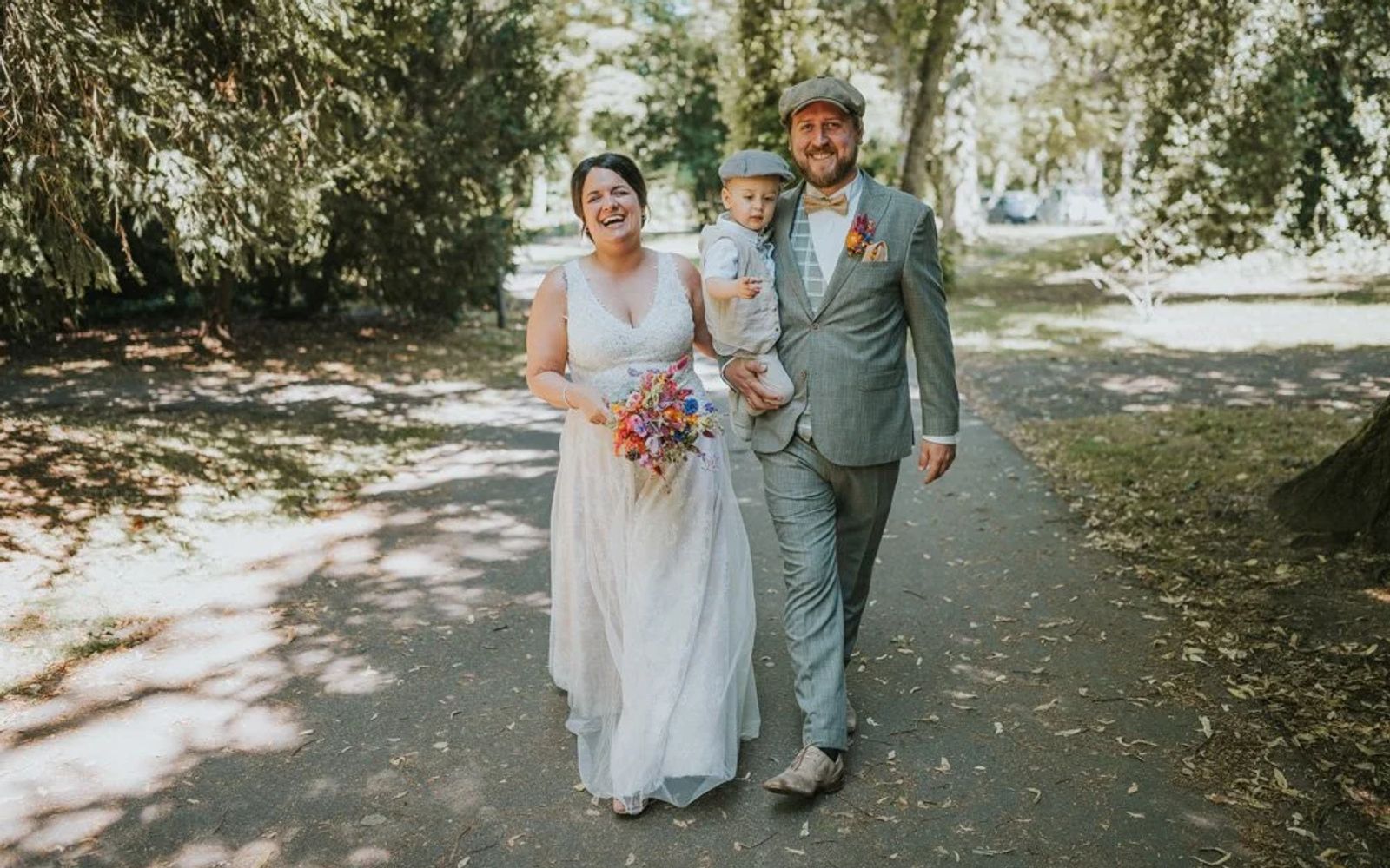 Titelbild: Hochzeit mit Sangria und Tapas in Neuss.