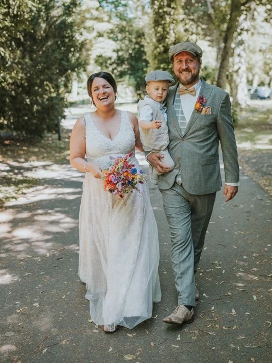 Titelbild: Hochzeit mit Sangria und Tapas in Neuss.