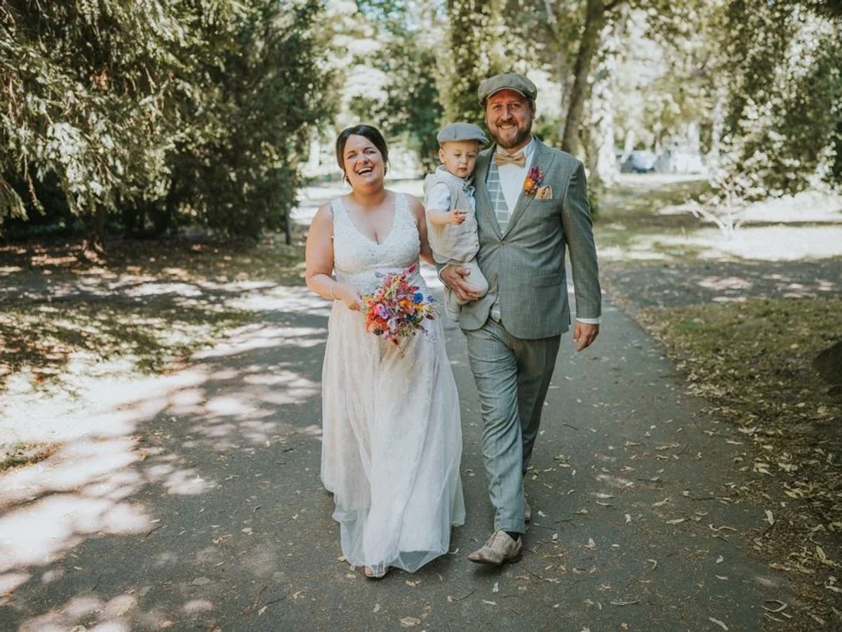 Titelbild: Hochzeit mit Sangria und Tapas in Neuss.