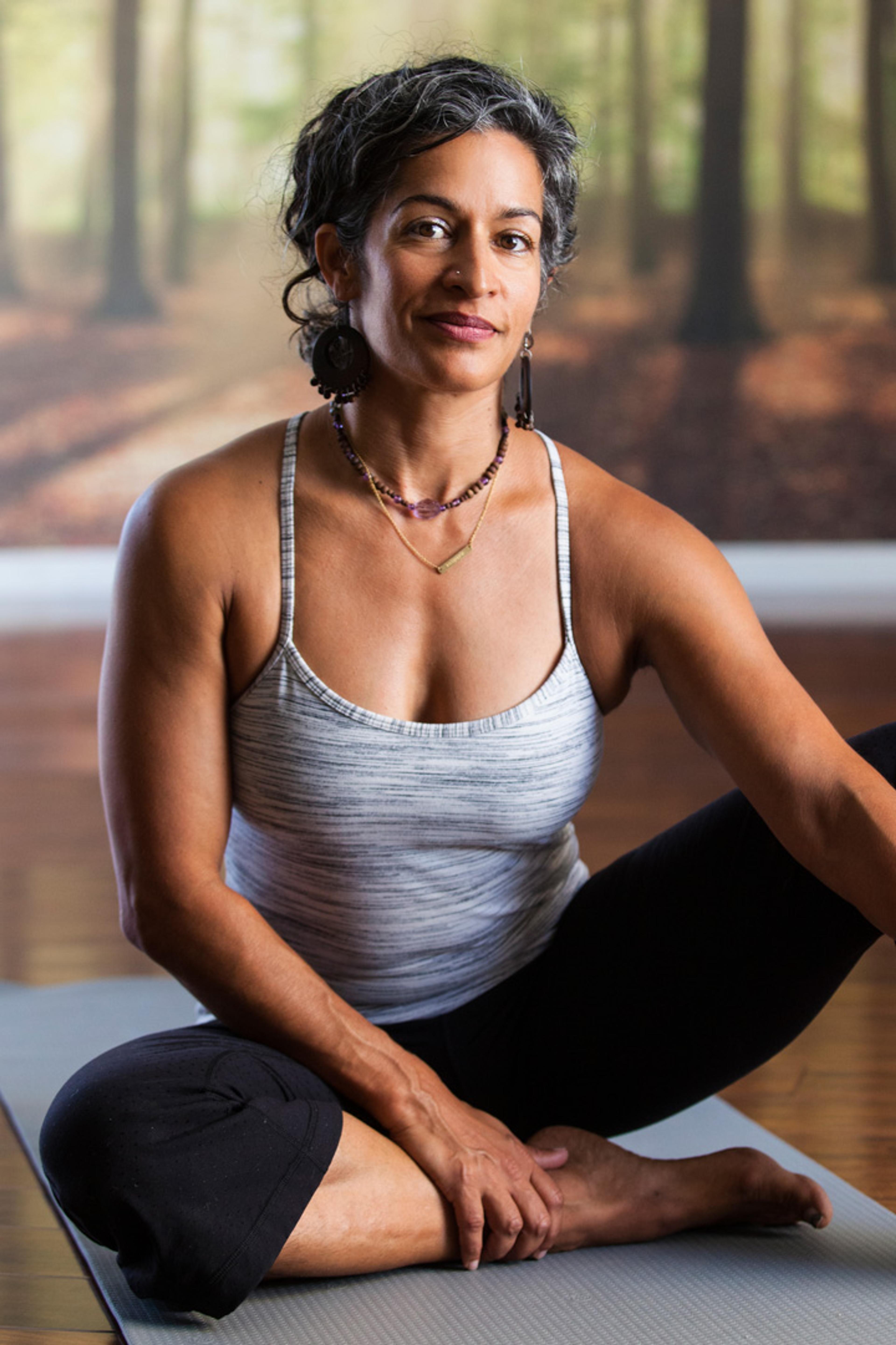 Veronica deSoyza