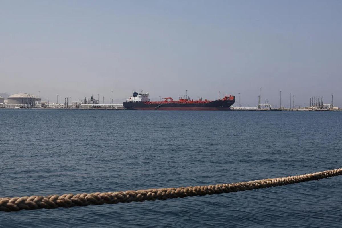 US-Iran Conflict Pause: Oil Prices Plummet Amid Uncertainty