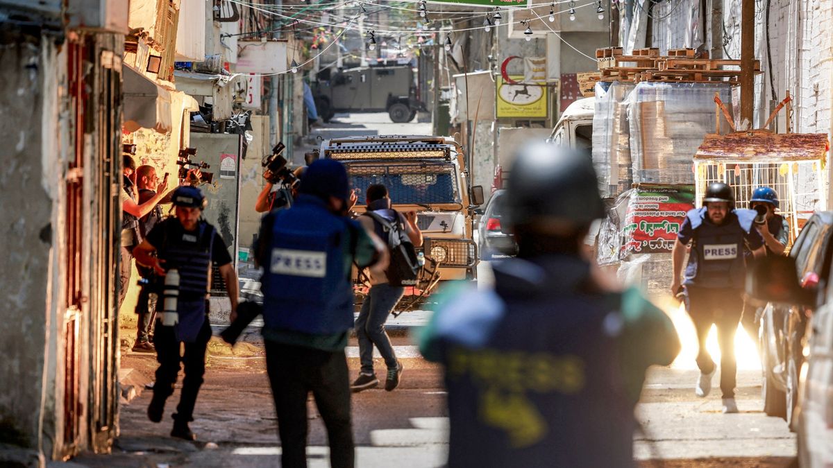 The Silenced Lens: Israel's Crackdown on Palestinian Journalists