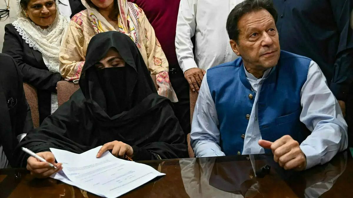Imran Khan, Bushra Bibi Sentenced to 17 Years in Toshakhana-II Case