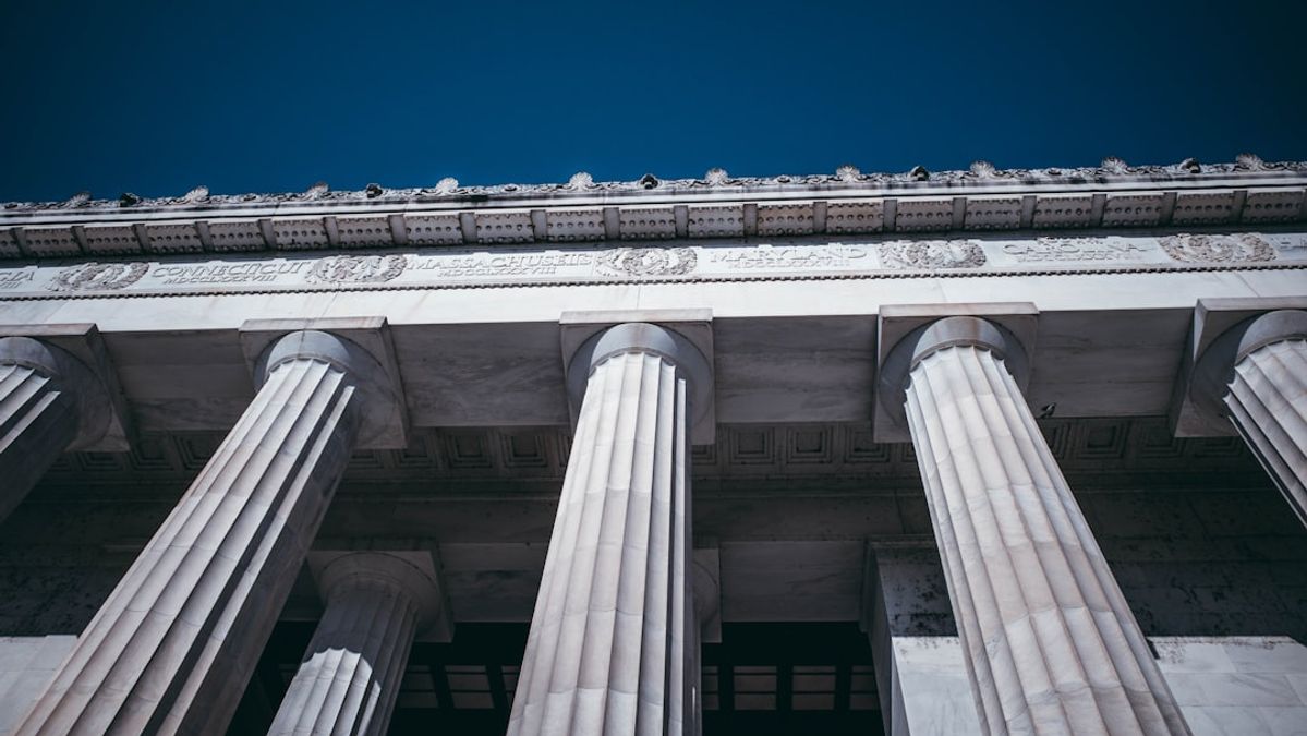 Luigi Mangione's New York Murder Trial: A Test of Justice and Police Procedure