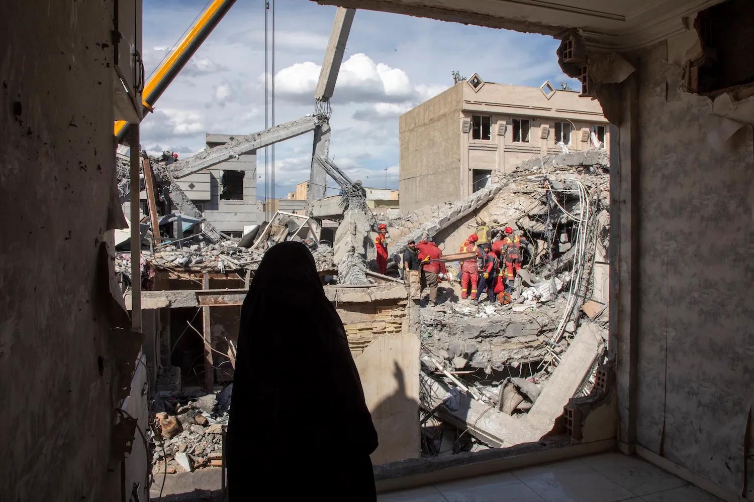 The Paradox of Pressure: Iran's Economic Resilience Amidst Devastating Sanctions and Conflict