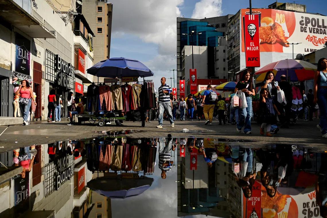 Venezuela's Gold Conundrum: A Tale of Power and Reconstruction