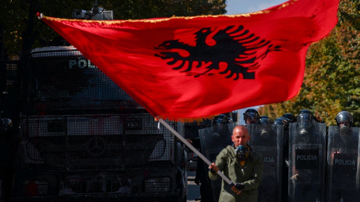 Students, Renters, and a Flag: Why Tirana’s Streets Are Burning