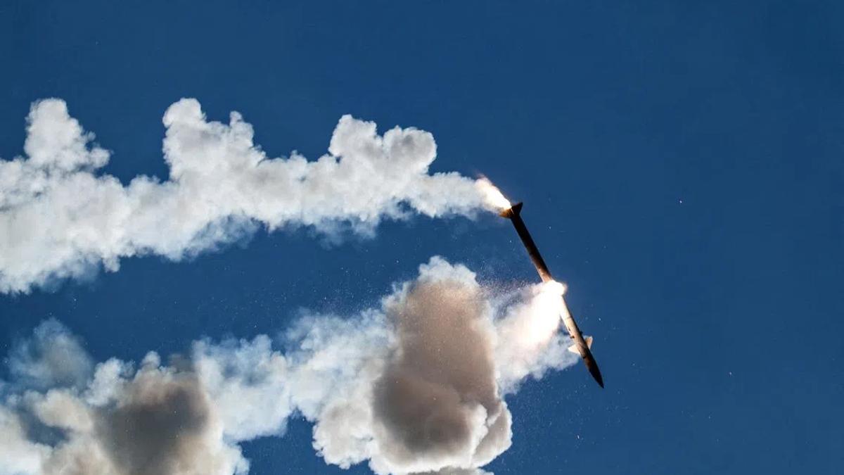 US Intervention Halts Beirut Strikes, But Israel-Hezbollah Conflict Persists in Southern Lebanon