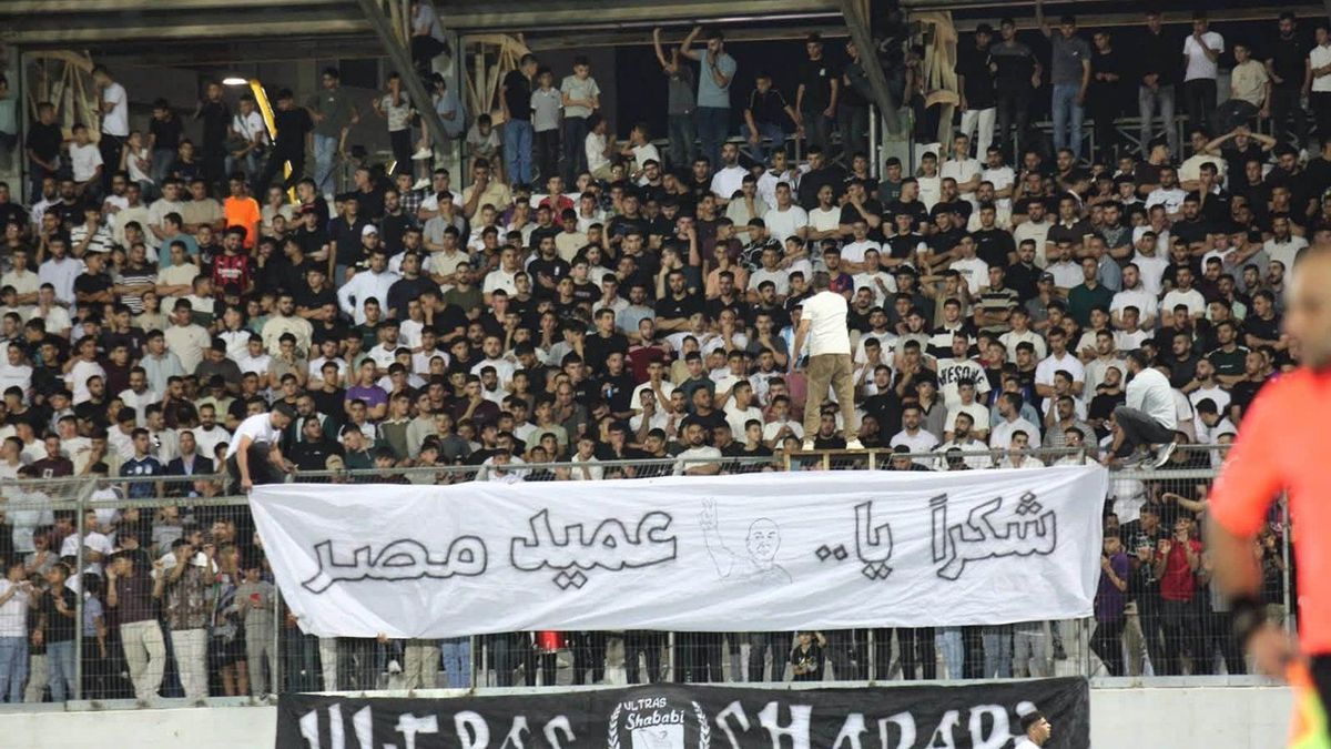 Football Diplomacy: Egyptian Coach's Palestinian Flag Gesture Ignites Regional Solidarity