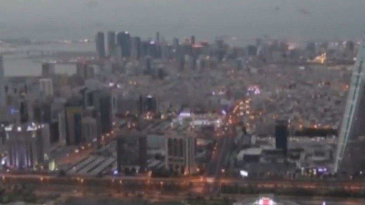 Escalation in the Gulf: Iran's Alleged Missile Strikes on US Bases Signal Heightened Regional Tensions