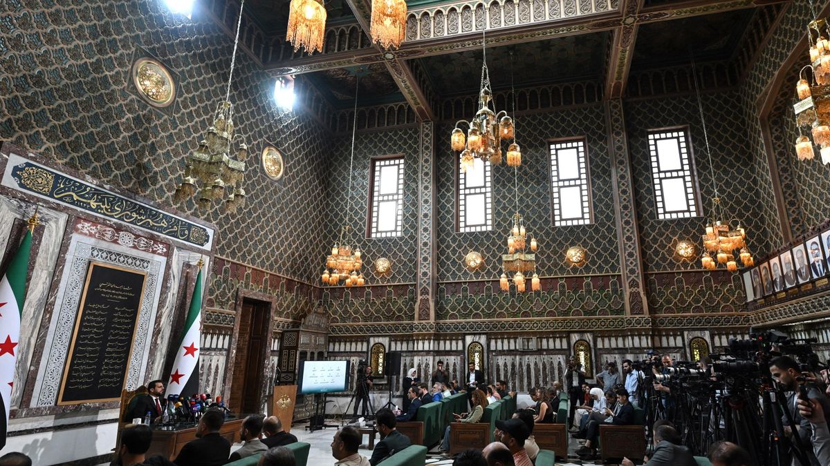 Syria's Post-Assad Parliament: A Critical Step in a Fragile Transition