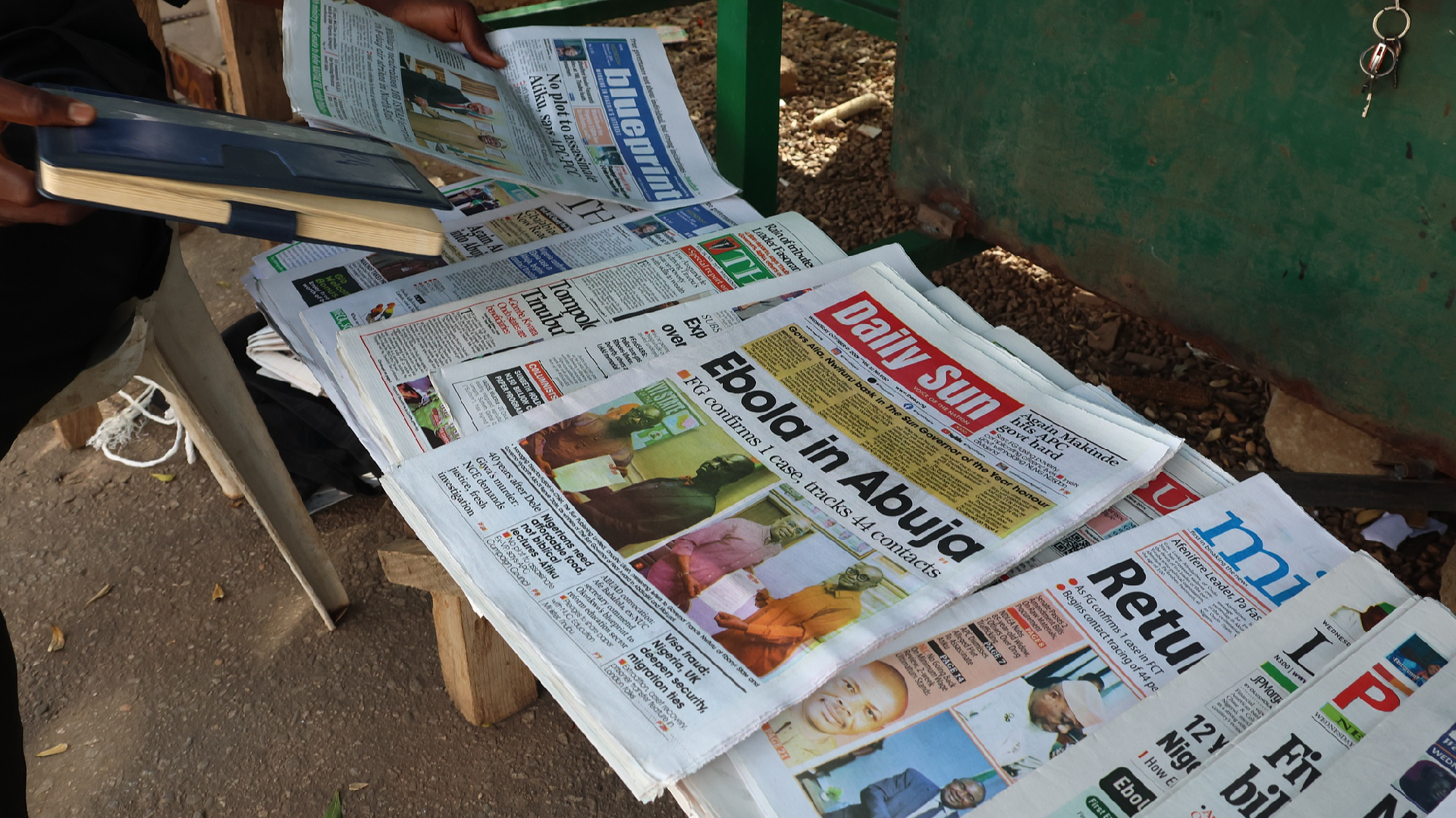 When Diplomacy Meets a Virus: The Swiss Family at the Heart of Nigeria’s Ebola Alarm