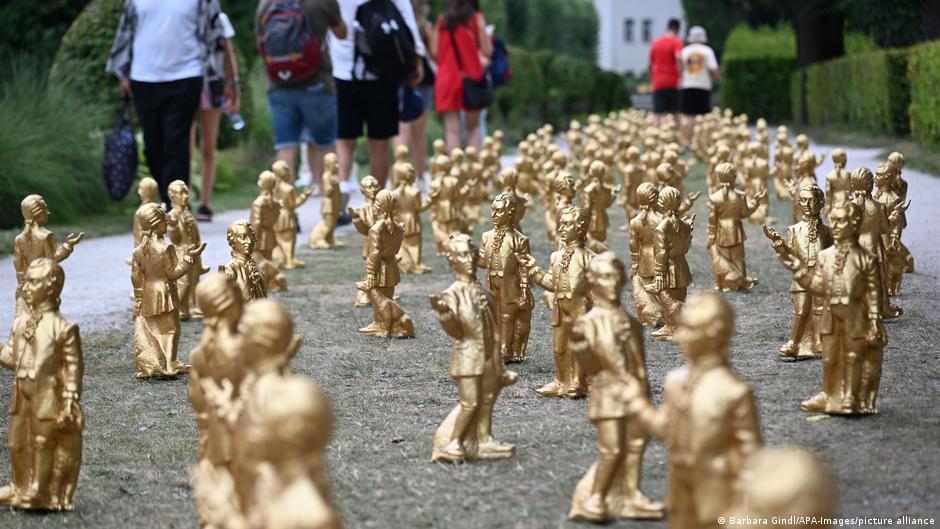 The Mozart Heist: When Public Art Meets Organized Crime
