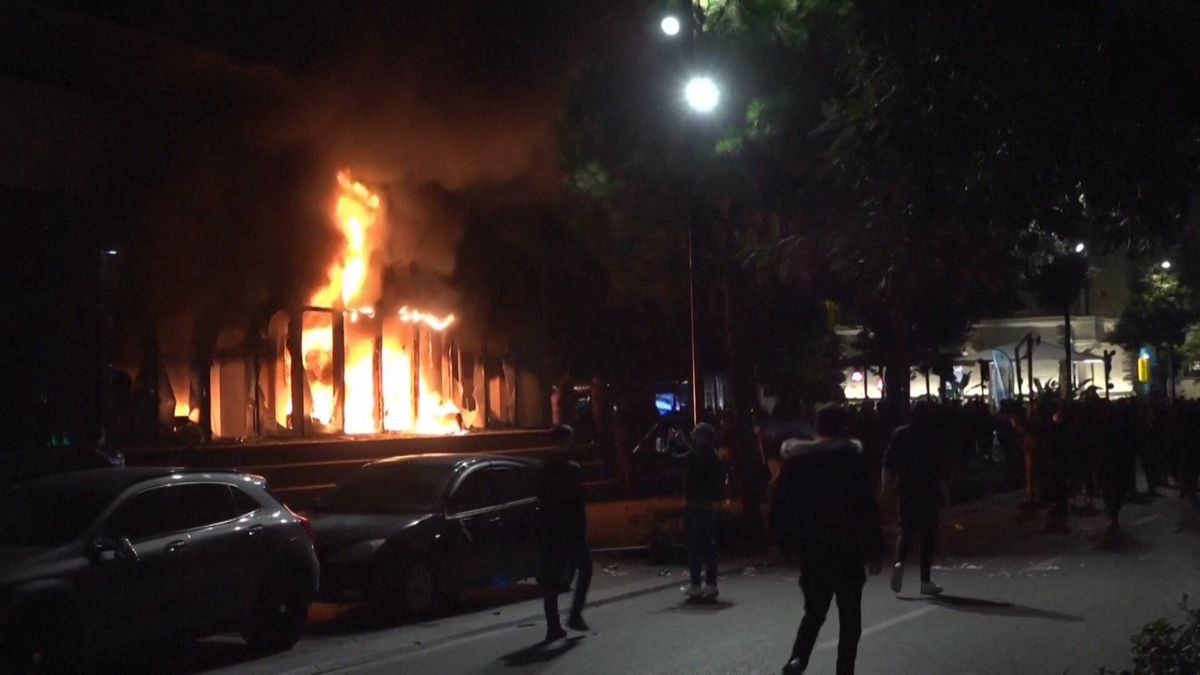 Students Set Justice Ministry Ablaze: Albania’s Education Crisis Hits Home