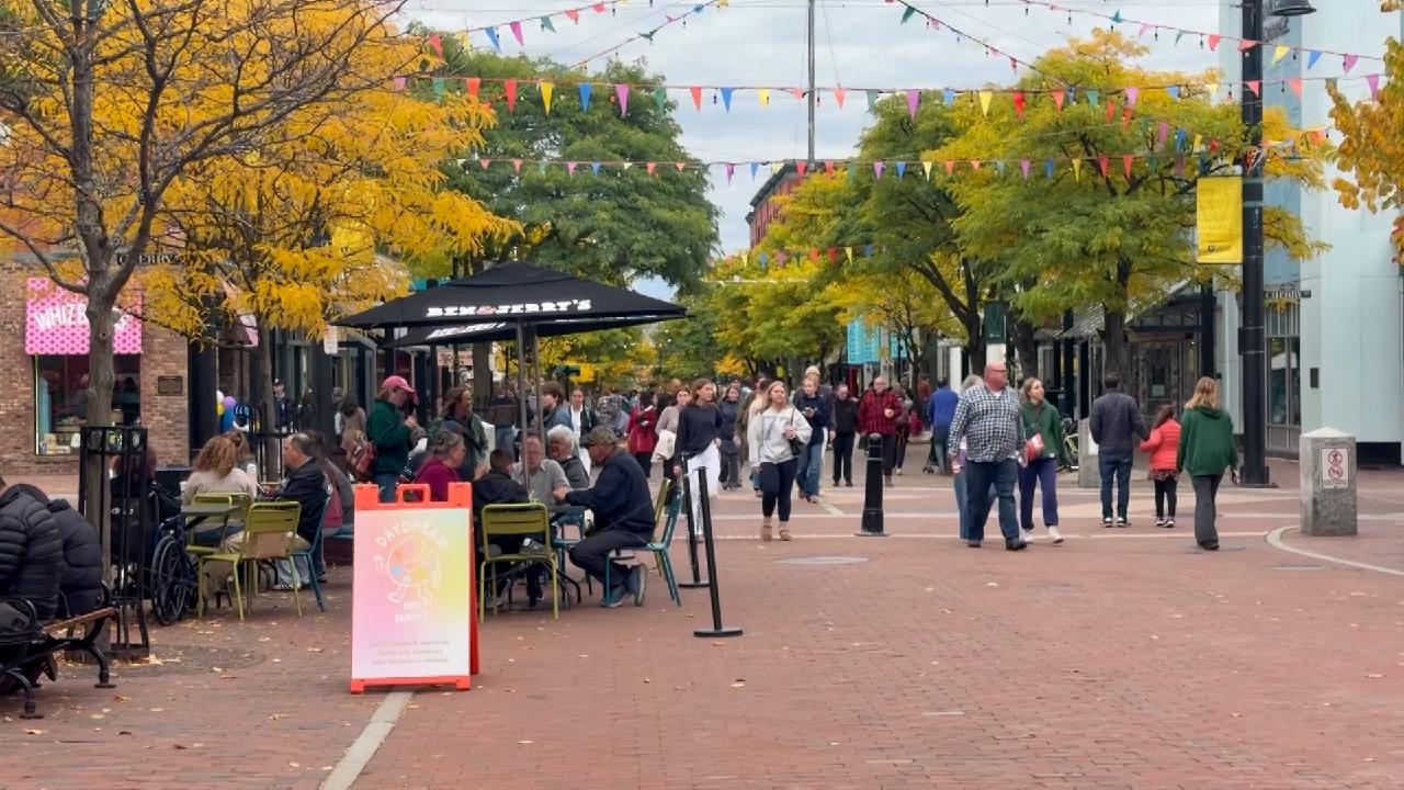 Vermont's Empty Roads: How Trade Wars Turn Neighbors Into Strangers