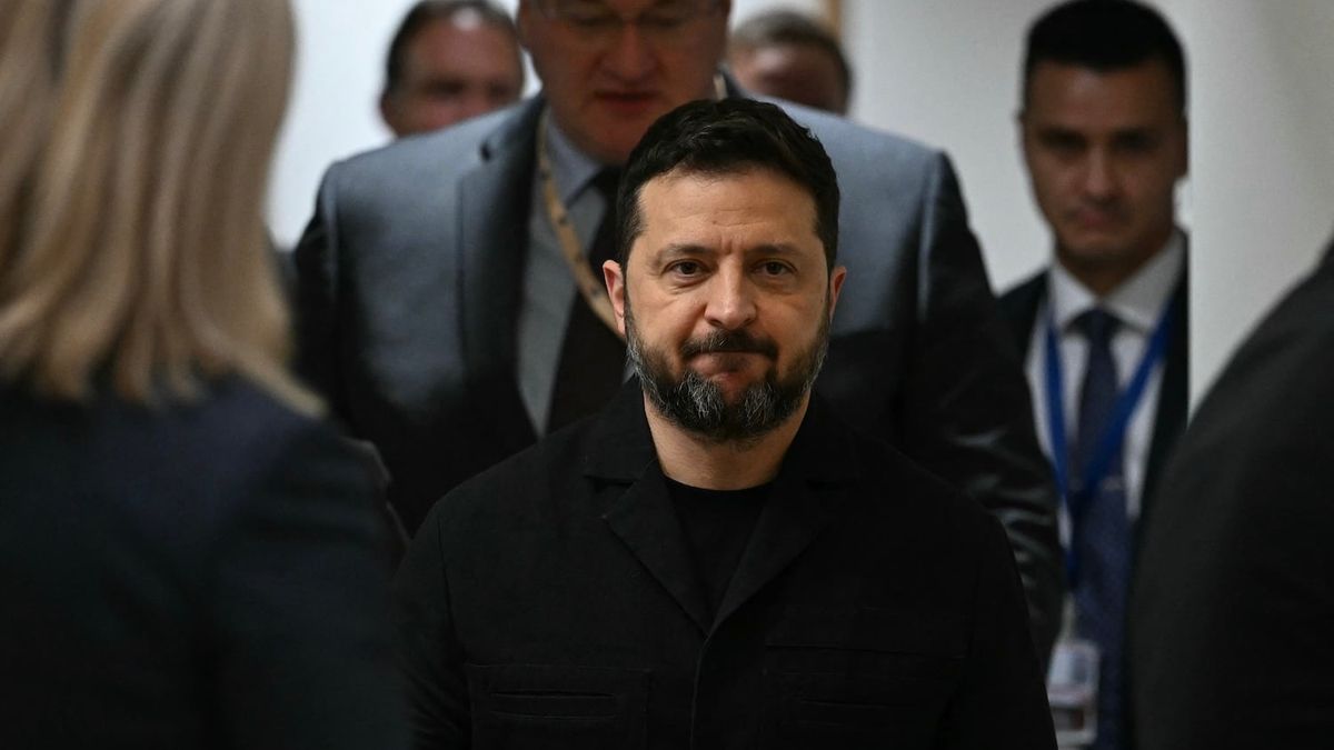When the War Wallet Runs Dry: Who Will Keep Ukraine Fighting?