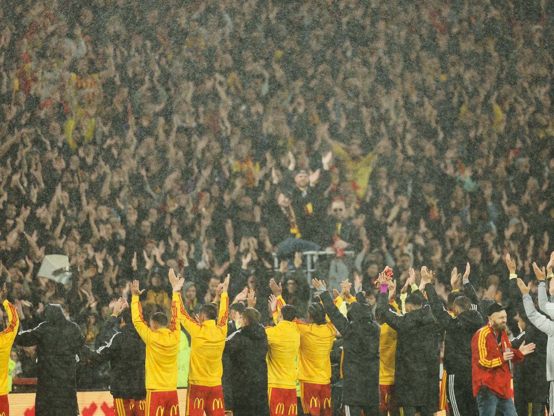 France's Stadiums Roar for the Streets, Defying Calls for Silence