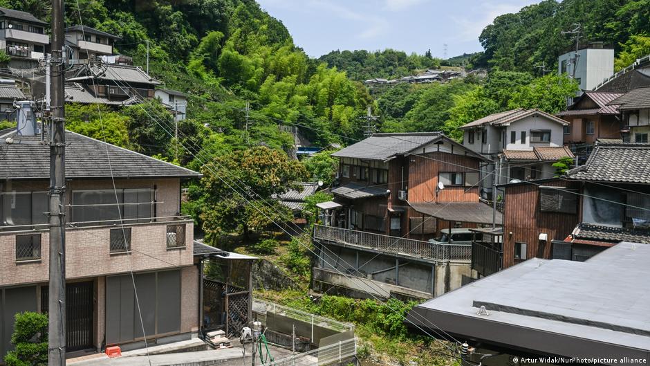 Japan's 'Jiko Bukken': How Superstition and Demographics Drive a Unique Housing Crisis