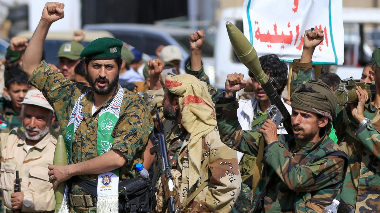 Trump Says No to Saudi Pleas While Diplomats Whisper with Yemen’s Houthis