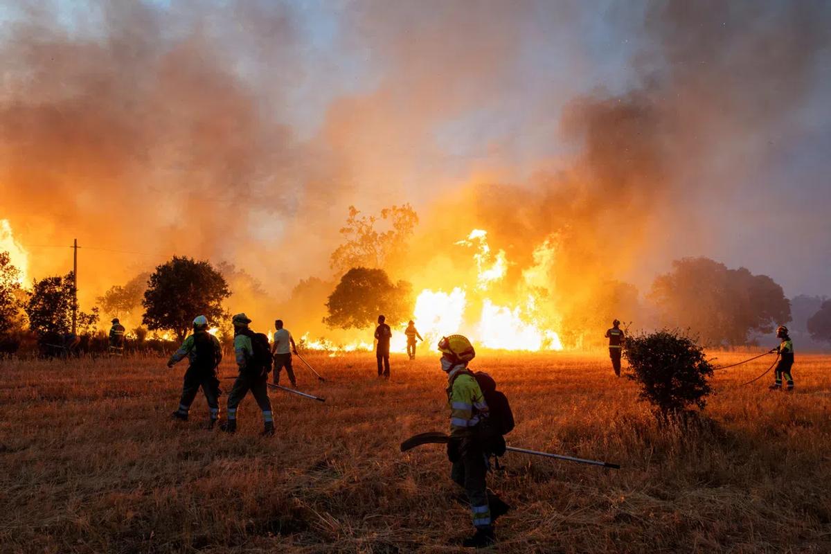 A Celestial Spectacle, a Terrestrial Tinderbox: Spain's Climate Test