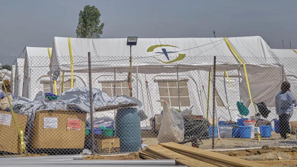 Ebola's Spread in Congo's Displacement Camps: A Geopolitical and Humanitarian Crisis
