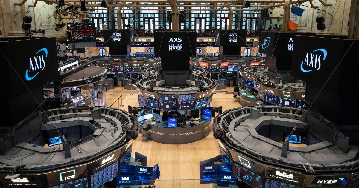 When Wall Street Chases AI, Factory Workers Lose Out