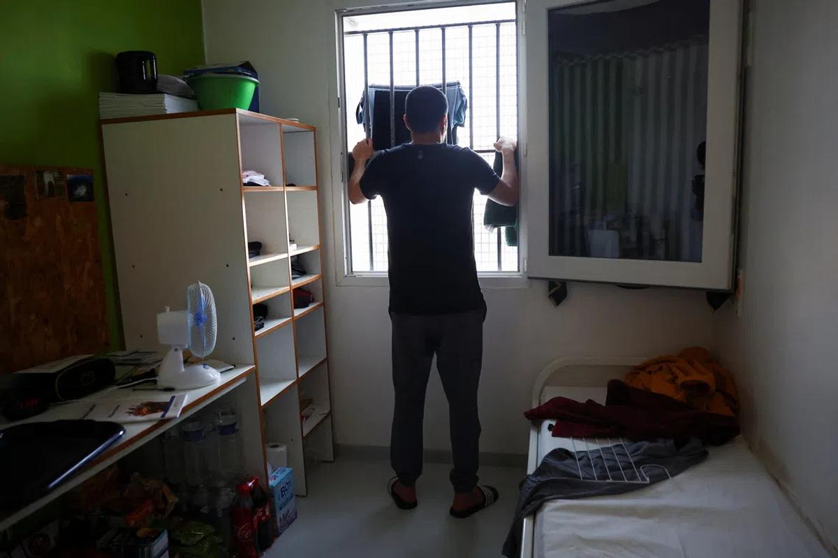 Europe's Hidden Crisis: When Summer Heat Exposes Political Neglect in Prisons