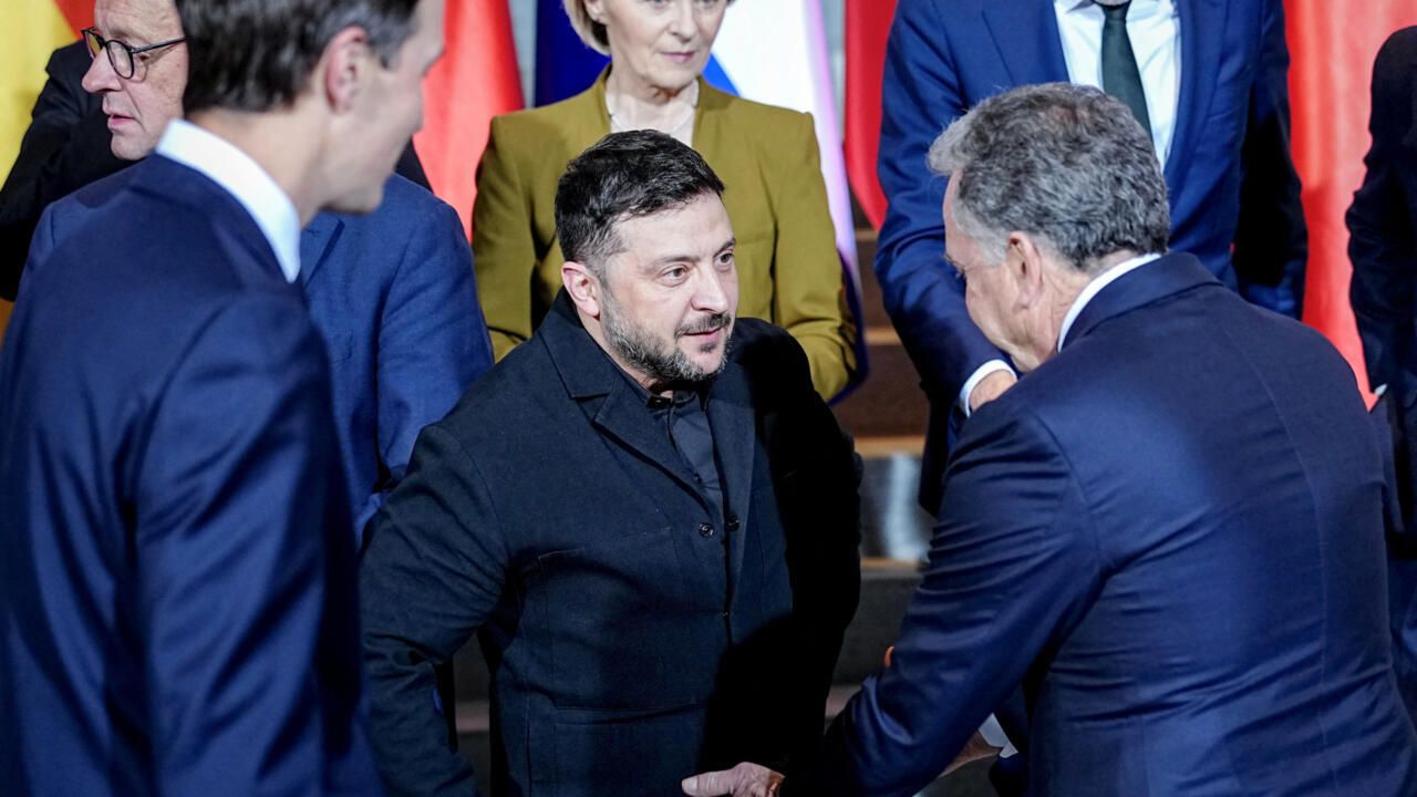 Zelensky's Diplomatic Gambit: Assessing the Implications of Trump Envoys' Visit