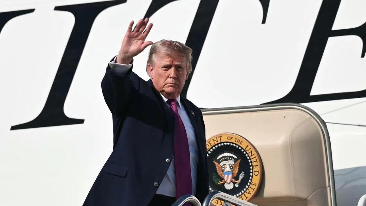 Trump's Crypto Coin Debacle: A Geopolitical Analysis of Losses and Motivations