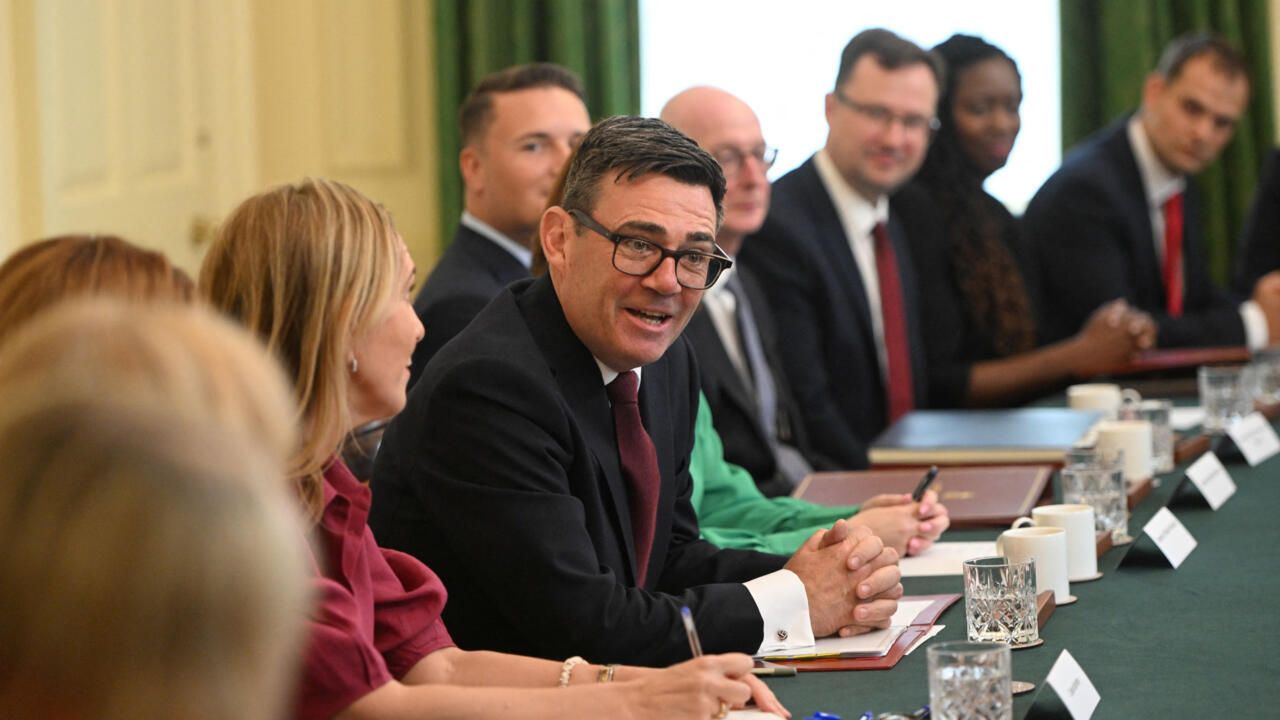 Burnham's Cost-of-Living Government: A Strategic Shift in UK Politics