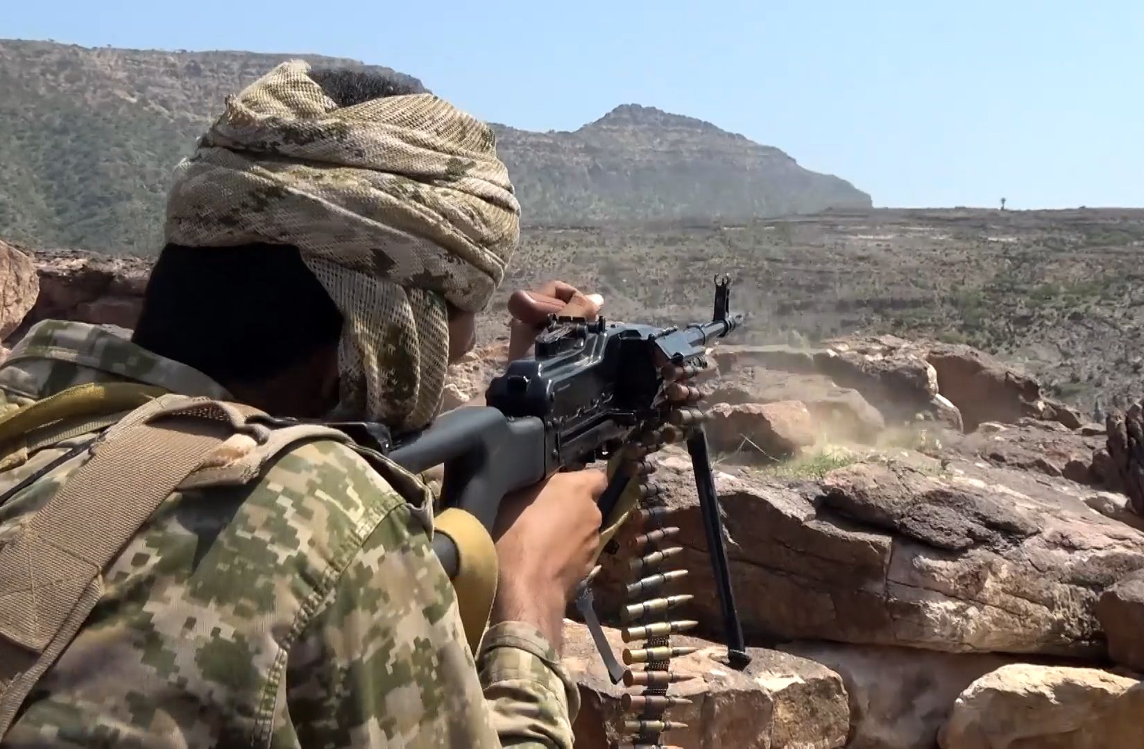 Yemen's War: Missiles Fly to Riyadh While Taiz Starves