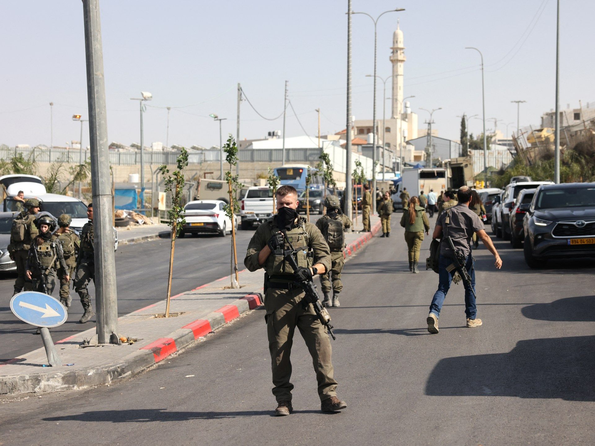 When Checkpoints Turn Towns into Prisons: The West Bank Lockdown After Hebron