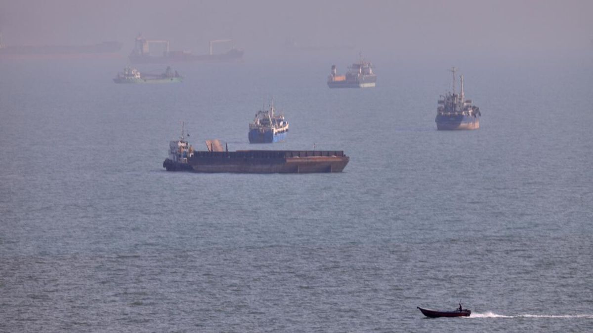 The Strait of Hormuz: Where Global Powers Clash