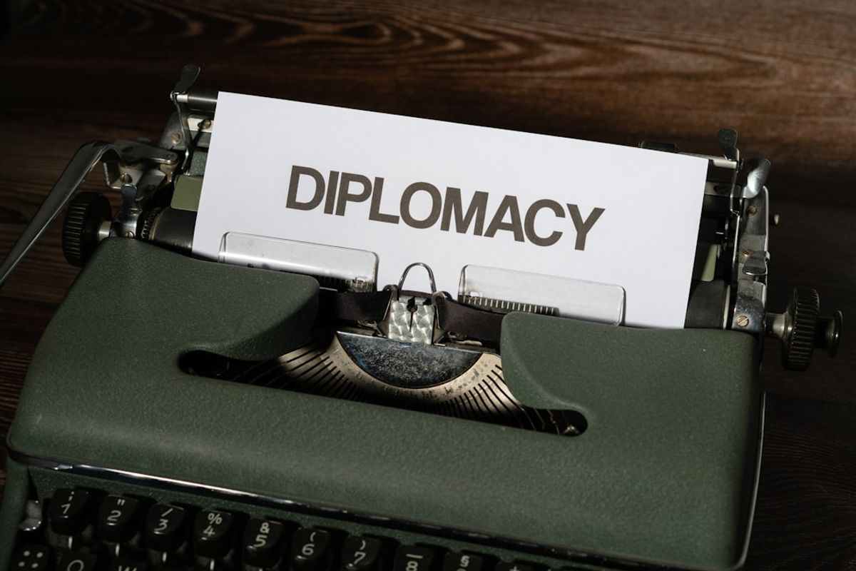 Iran-US 'Declaration of Principles': Navigating a Complex Path Amidst Middle East Volatility