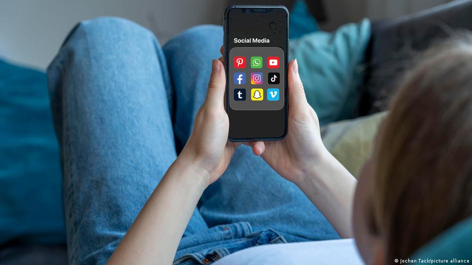EU Experts Urge Social Media Restrictions for Kids Under 13: A Geopolitical Analysis