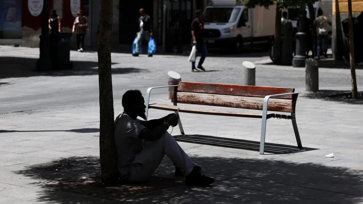 Europe's Deadly Heatwave: Spain's 1,000+ Deaths Signal Escalating Climate Crisis and Geopolitical Strain