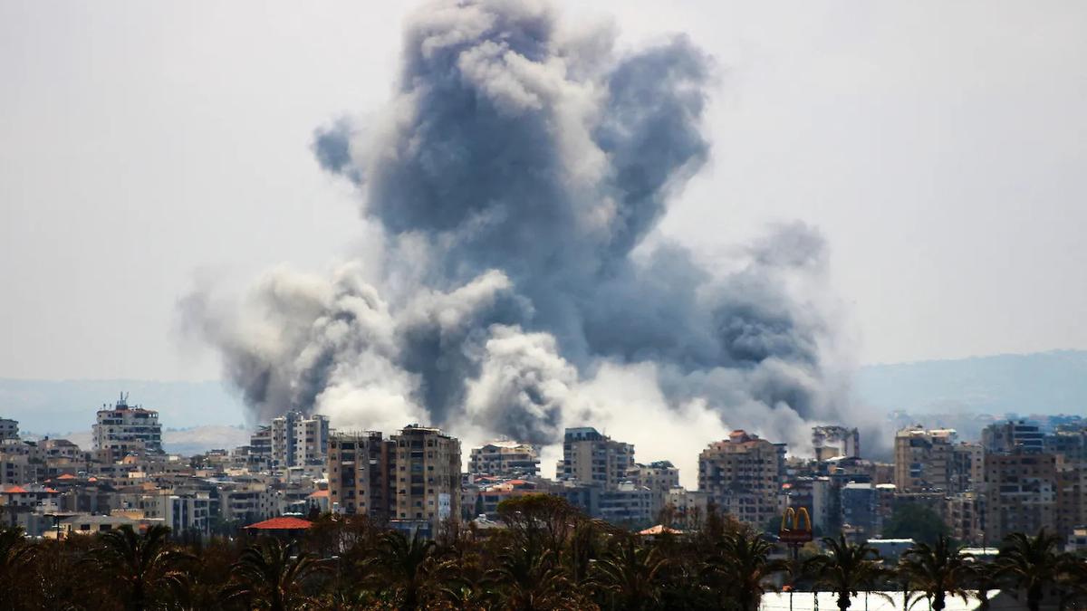 Trump's Ceasefire Plea: A Tenuous Calm Amid Escalating US-Iran Tensions