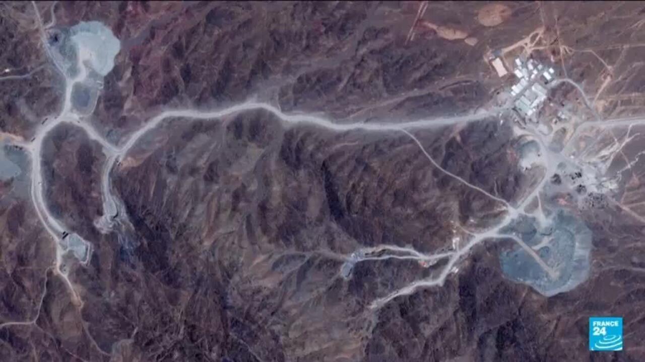 Trump's Threats Against Iran's Pickaxe Mountain: A New Escalation in the Middle East