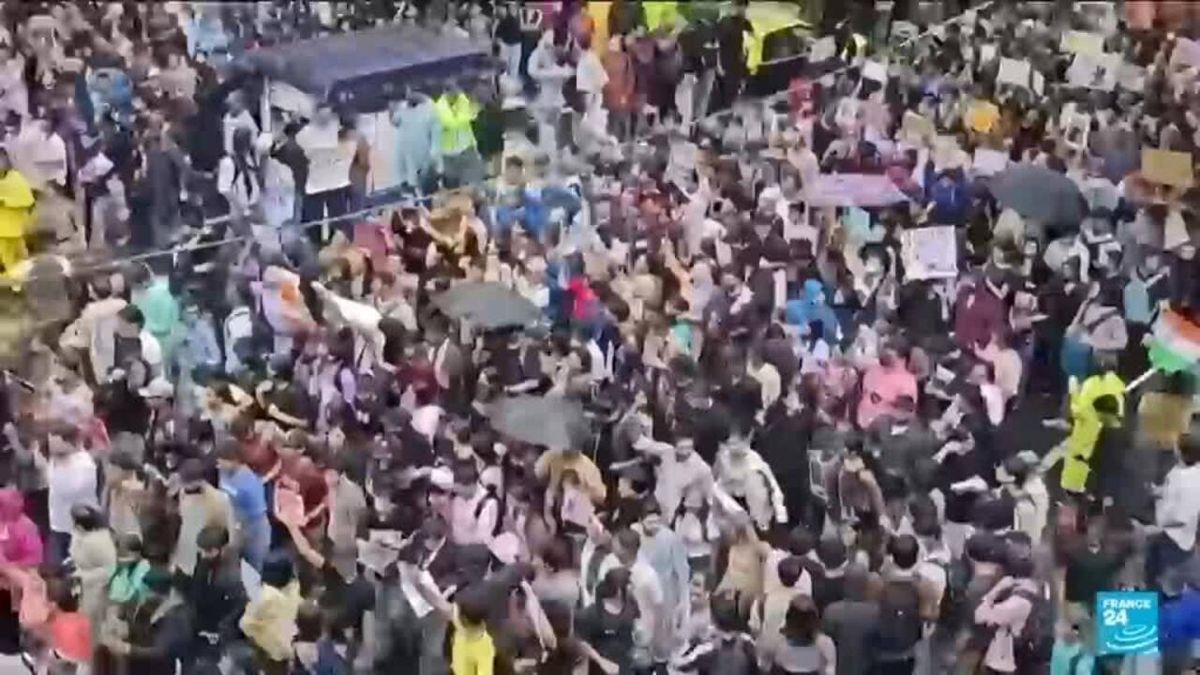 India's Youth Protests: A Growing Challenge to Modi's Government