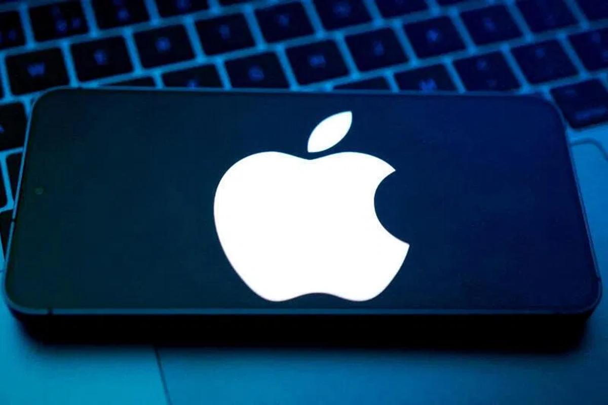 Apple's AI Revamp: Strategic Motivations and Regional Implications