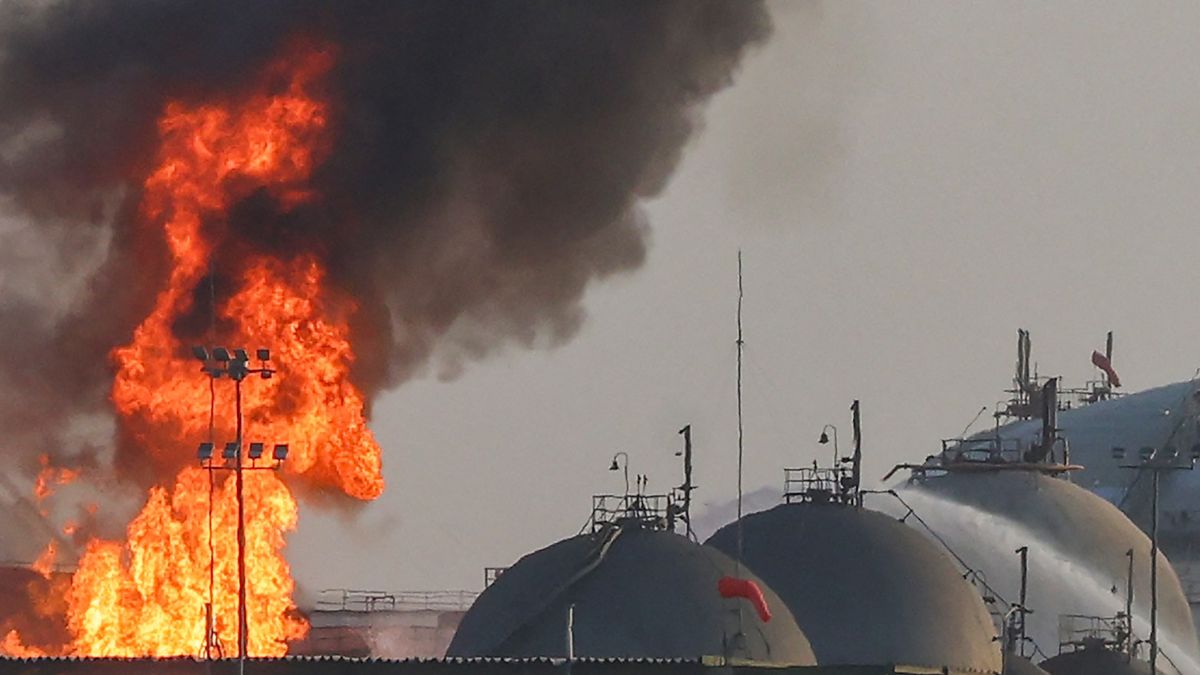 Yemen's War: Oil Fields Ablaze, a Strait in Peril, and a Million More Displaced