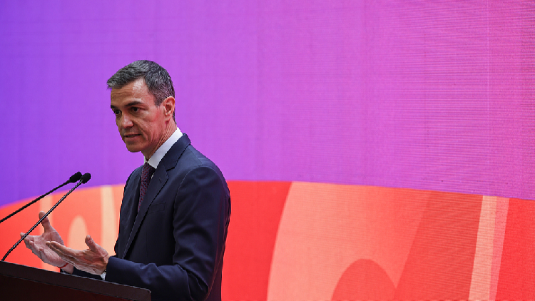 Spain's PM Sánchez Seeks Balanced Understanding of China Amid Multipolar World
