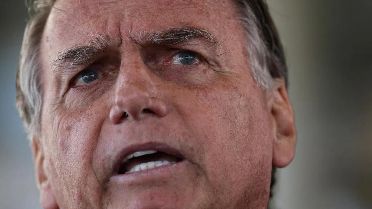 Brazil's Bolsonaro to Remain Under House Arrest: Implications for Brazilian Politics and Regional Stability
