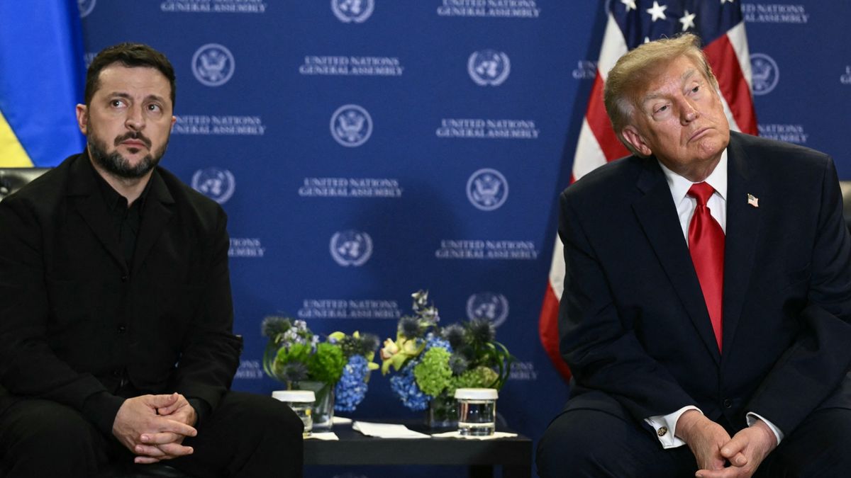Ukraine's War, America's Terms: A President Caught Between Survival and Shifting Alliances