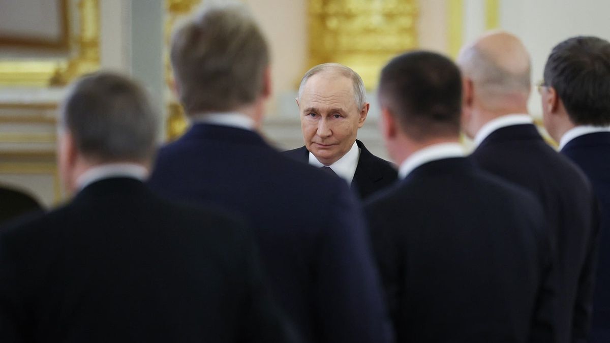 Russia's Escalation Strategy: A Desperate Bid for Initiative