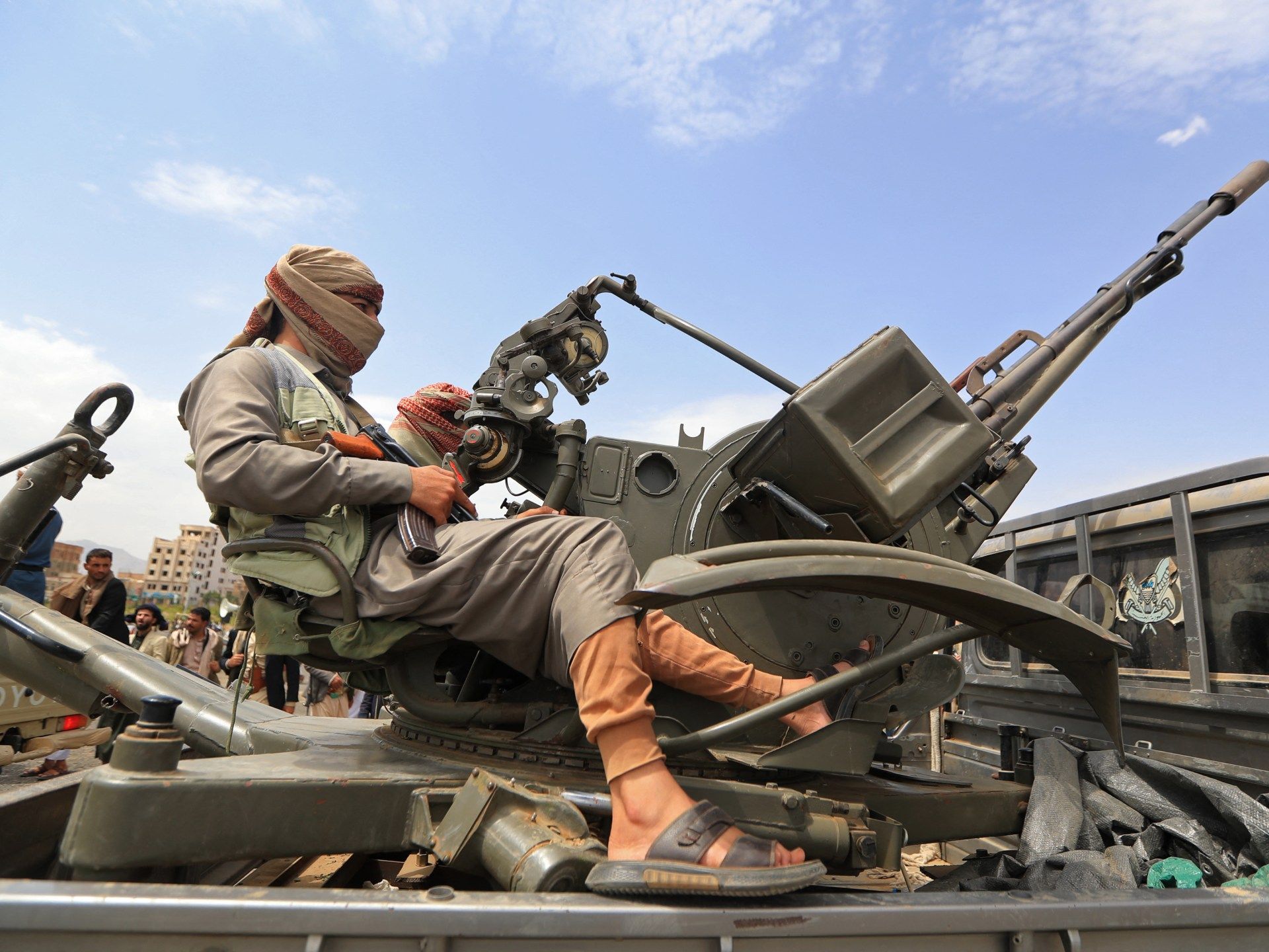 Houthi Threats Escalate Yemen Conflict, Risking Global Economic Consequences