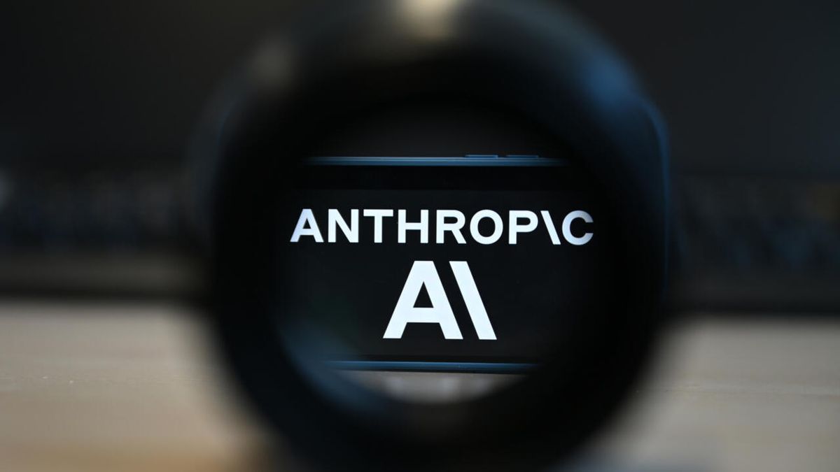 US Ban on Foreign Access to Anthropic's Top-Tier AI Models: Geopolitical Implications