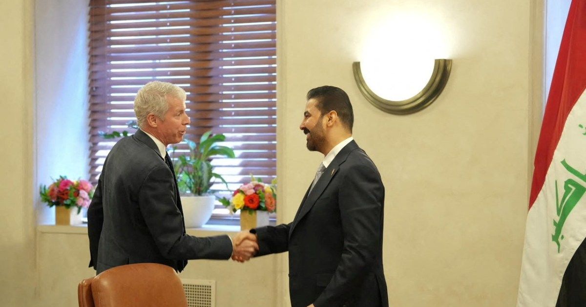 Iraq's Strategic Shift: US-Iraq Deals Signal Reduced Dependence on Strait of Hormuz
