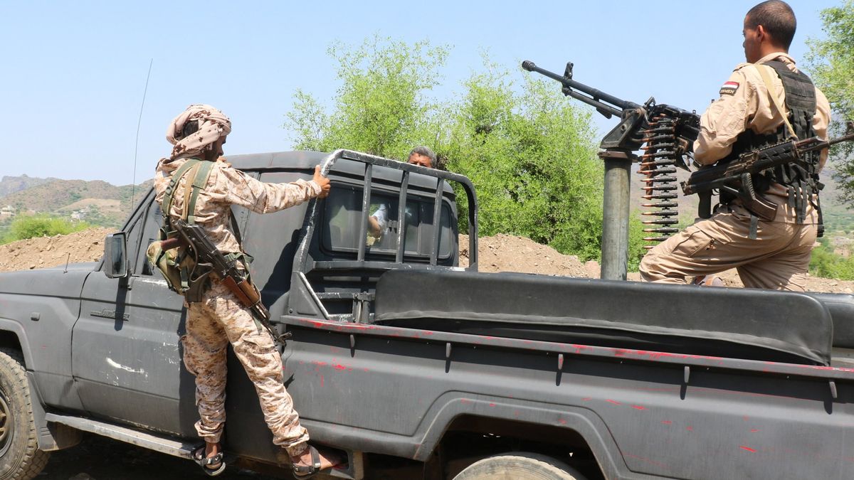 When Medina’s Lights Flicker: Who Wins and Who Pays in the Saudi‑Yemen Proxy War