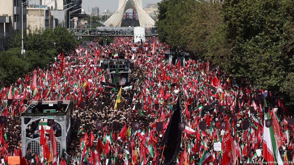 Iran's Geopolitical Crossroads: Khamenei's Funeral, Succession, and Wartime Diplomacy